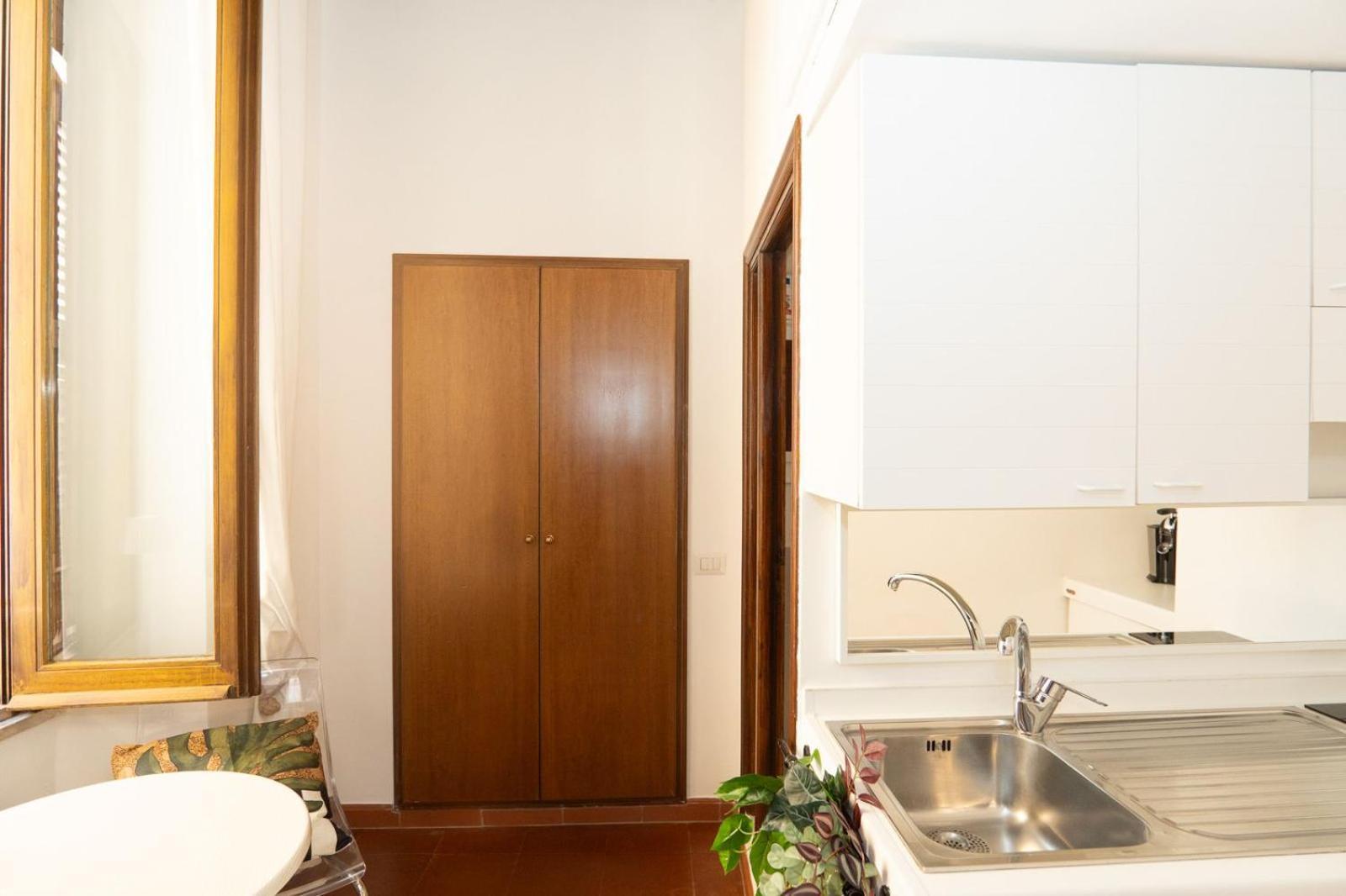 Apartment Antuela Pantheon Rome